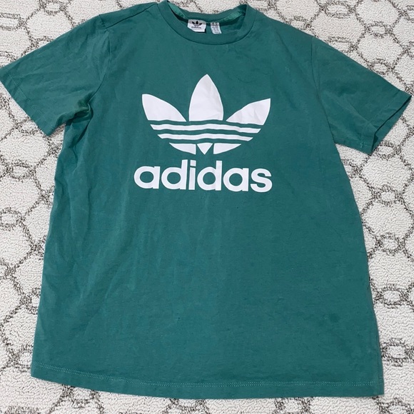 adidas Tops - Adidas t-shirt